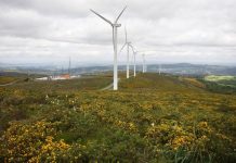 La Xunta rechaza diez parques eólicos en la zona y autoriza nueve